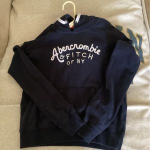 Abercrombie & Fitch sweatshirt